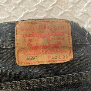 Men’s Levi’s 569 size 32 32